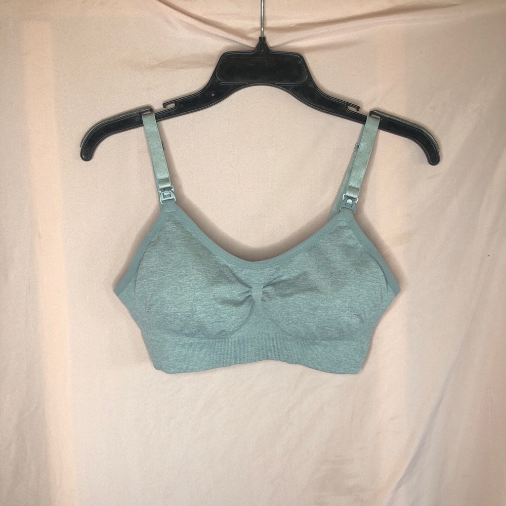 Nursing Seamless Light Gray Wireless Bra - Size Medium